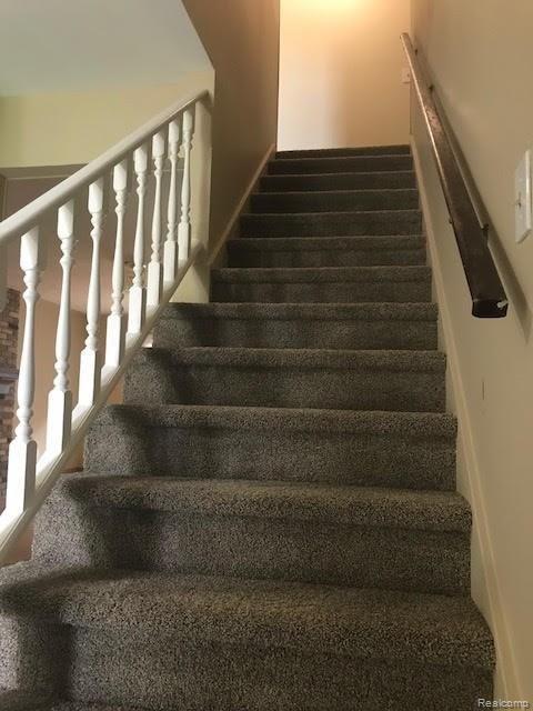 1274 Stonehenge Road Flint, MI 48532 - Photo 21 of 29 unnamed (2).jpg
