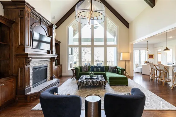 $3,899,900 | 4820 West 68th Street, Prairie Village, KS 66208