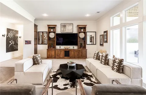 $3,250,000 | 4820 West 68th Street, Prairie Village, KS 66208