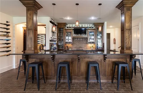 $3,250,000 | 4820 West 68th Street, Prairie Village, KS 66208