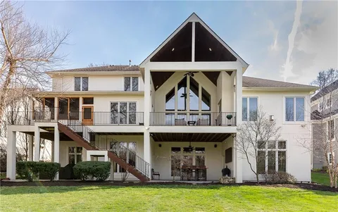 $3,250,000 | 4820 West 68th Street, Prairie Village, KS 66208