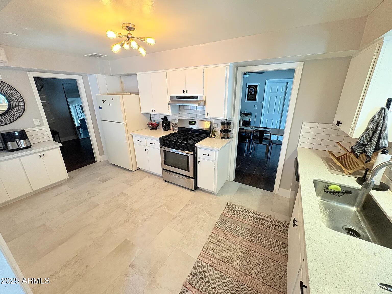 5015 East Yale Street Phoenix, AZ 85008 - Photo 12 of 30 da621dc26dd8ffa9a53a7cbd64c2d06d-cc_ft_1