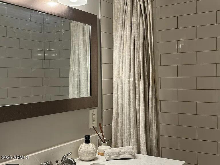 5015 East Yale Street Phoenix, AZ 85008 - Photo 25 of 30 a5188bf4166b56c98b53da3ac57f8ce2-cc_ft_7