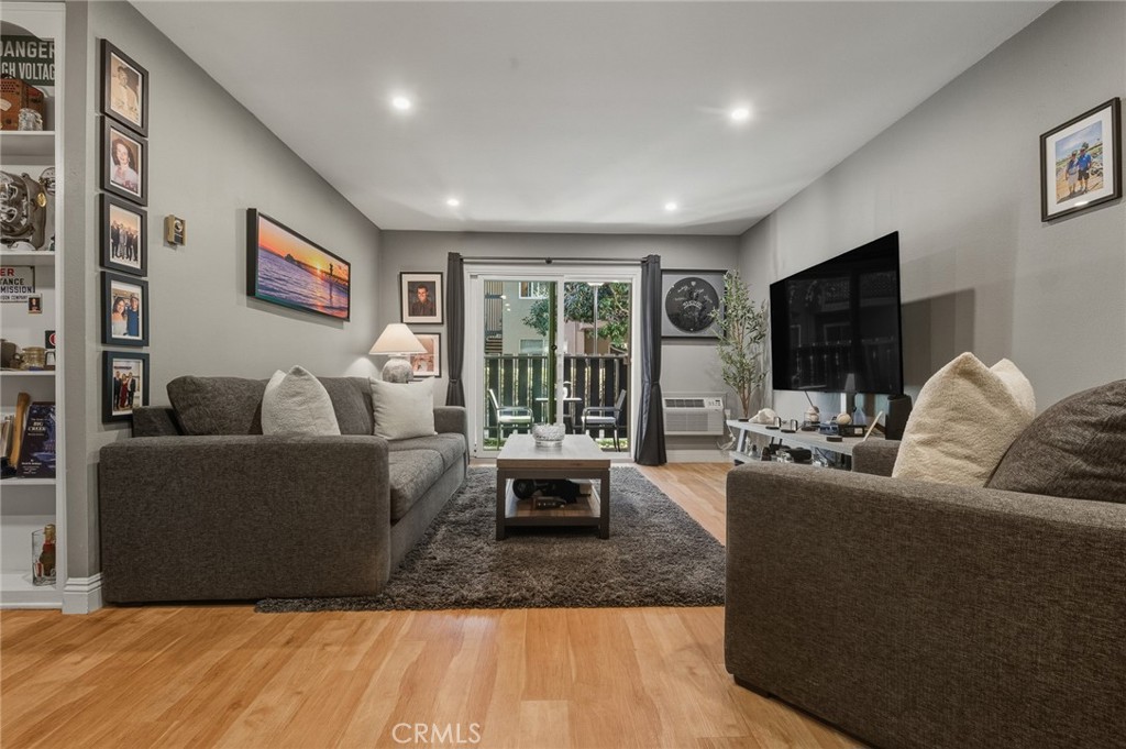 12200 Montecito Road, Unit D102 Seal Beach, CA 90740 - Photo 27 of 48