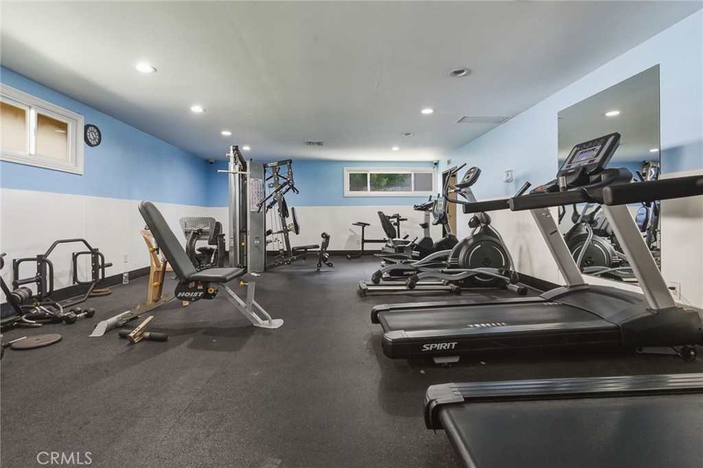 12200 Montecito Road, Unit D102 Seal Beach, CA 90740 - Photo 33 of 48