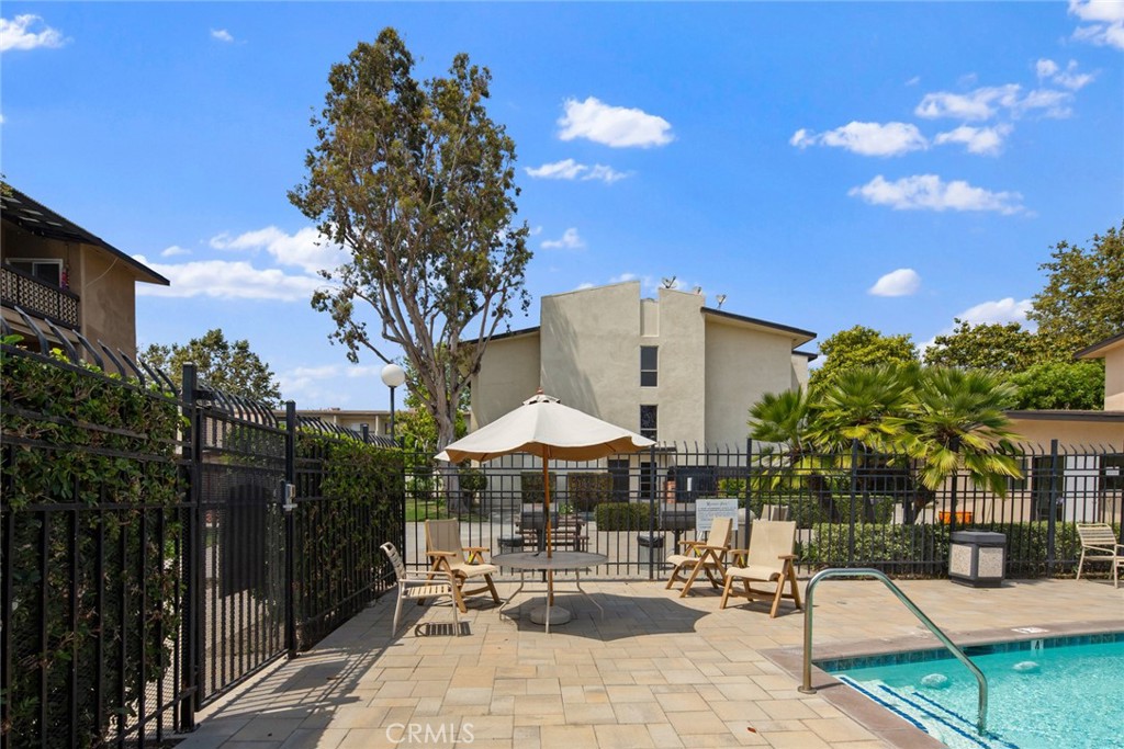 12200 Montecito Road, Unit D102 Seal Beach, CA 90740 - Photo 43 of 48