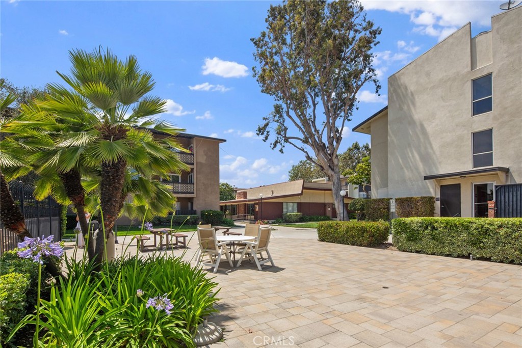 12200 Montecito Road, Unit D102 Seal Beach, CA 90740 - Photo 45 of 48