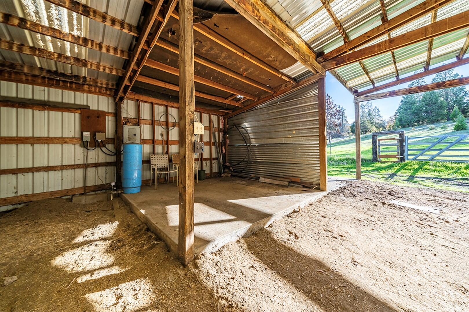 1057 Anderson Creek Road Talent, OR 97540 - Photo 49 of 50 DSC02800
