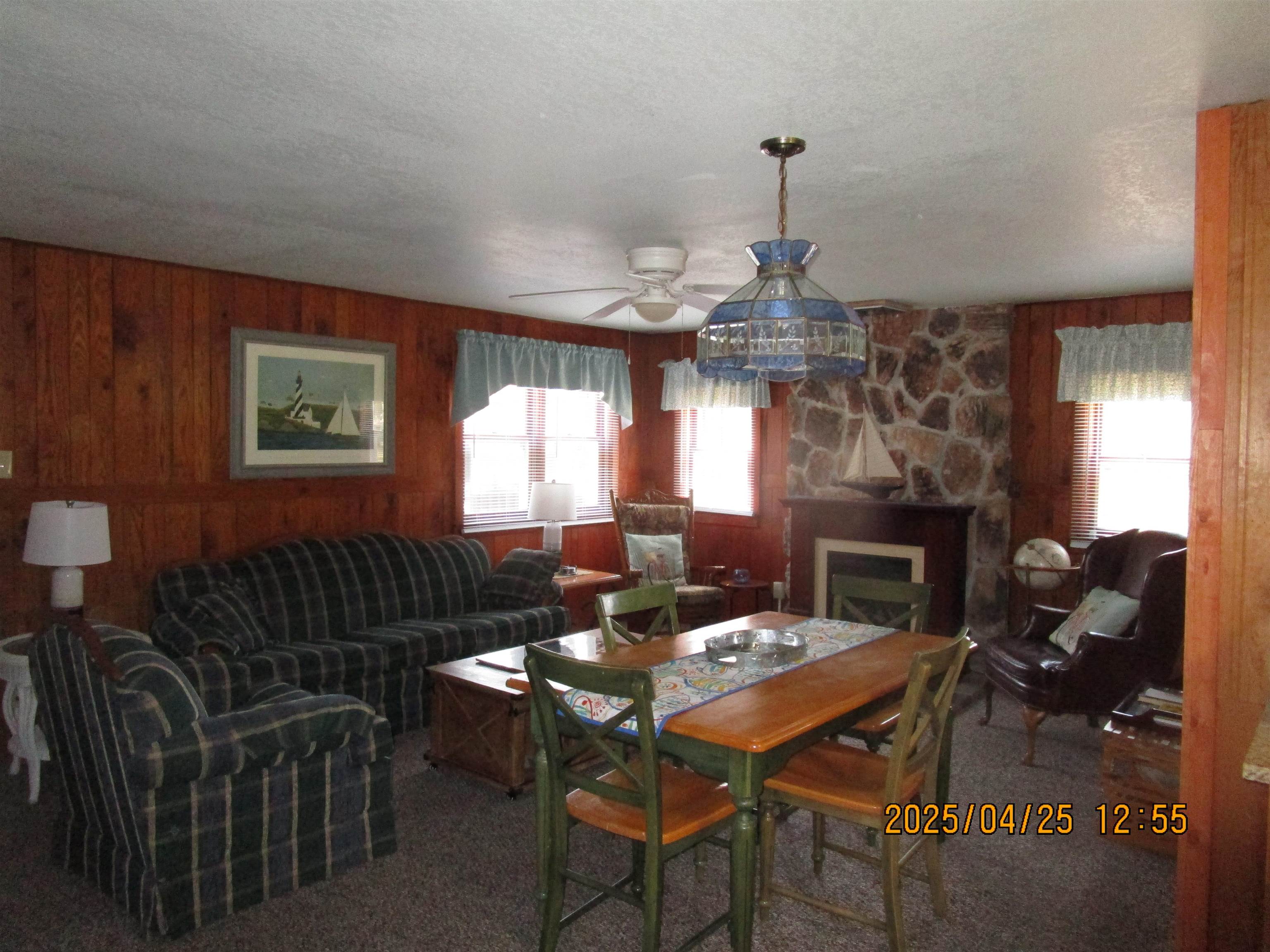 975 North Huron Road East Tawas, MI 48730 - Photo 6 of 17 1947285-6e9c92fd-39b6-4947-b370-f67c3baa0f58.JPG