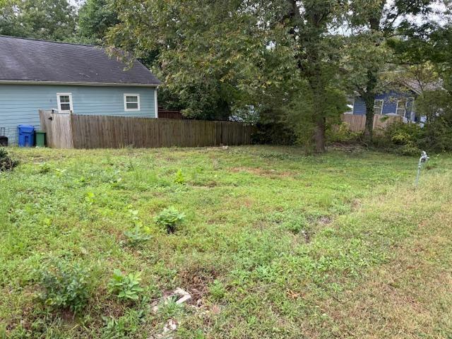 995 Smith Street Southwest Atlanta, GA 30310 - Photo 2 of 5