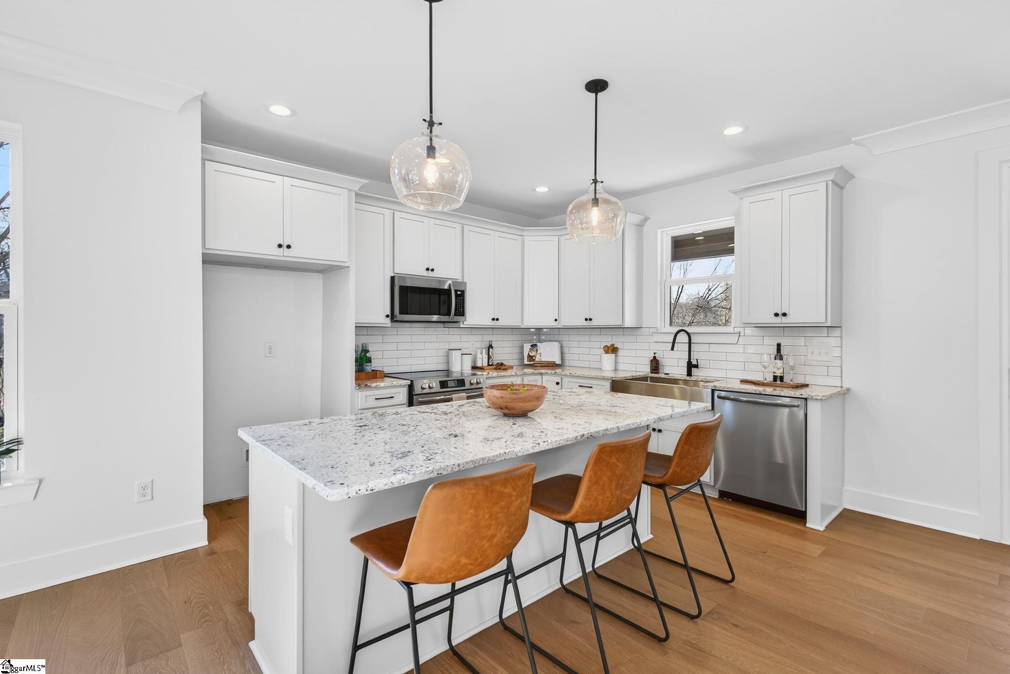 307 Hunts Bridge Road Greenville, SC 29617 - Photo 12 of 50