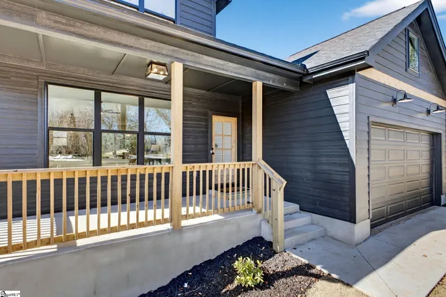 $499,900 | 307 Hunts Bridge Road, Greenville, SC 29617