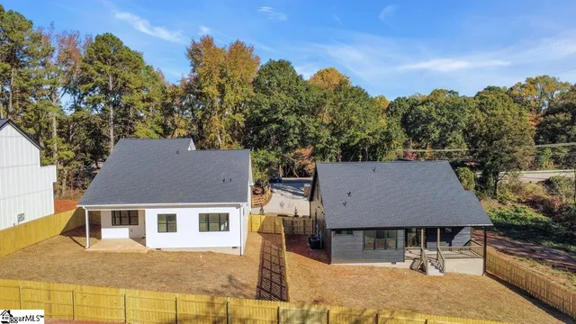 $499,900 | 307 Hunts Bridge Road, Greenville, SC 29617