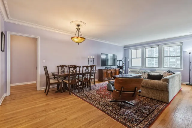 $485,000 | 5555 North Sheridan Road, Unit 1506, Chicago, IL 60640