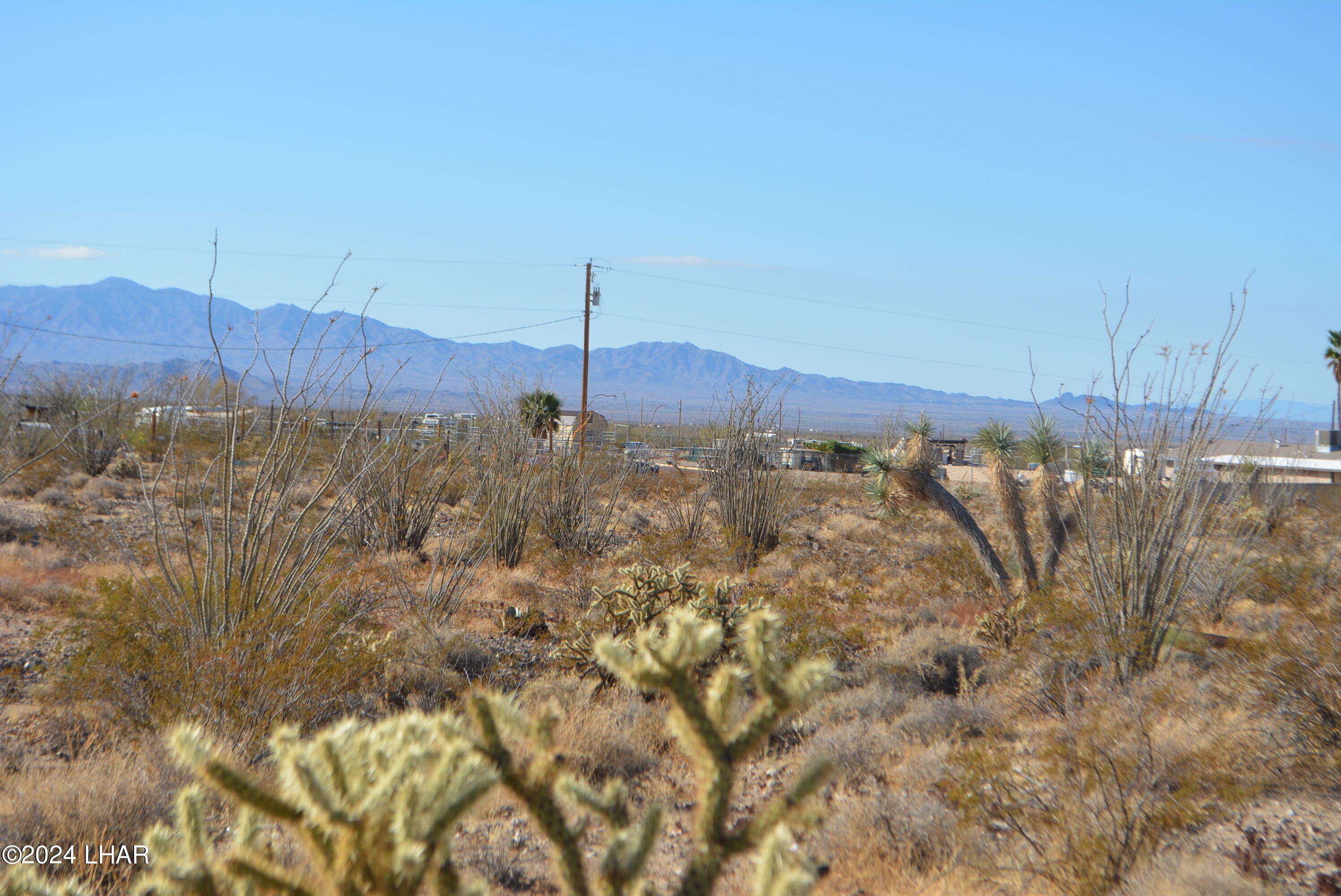 A7 South Carmen Road Yucca, AZ 86438 - Photo 16 of 26 DSC_0295