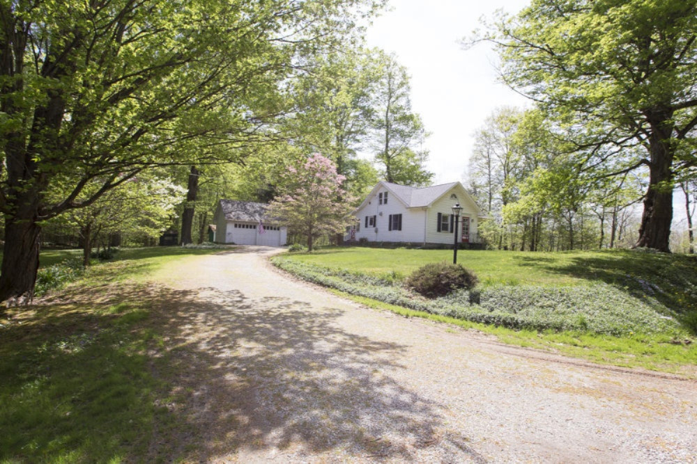 944 Olive Branch Road Galien, MI 49113 - Photo 4 of 49 944-4