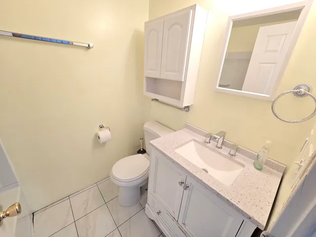 $139,900 | 35161 Terrybrook Drive, Sterling Heights, MI 48312