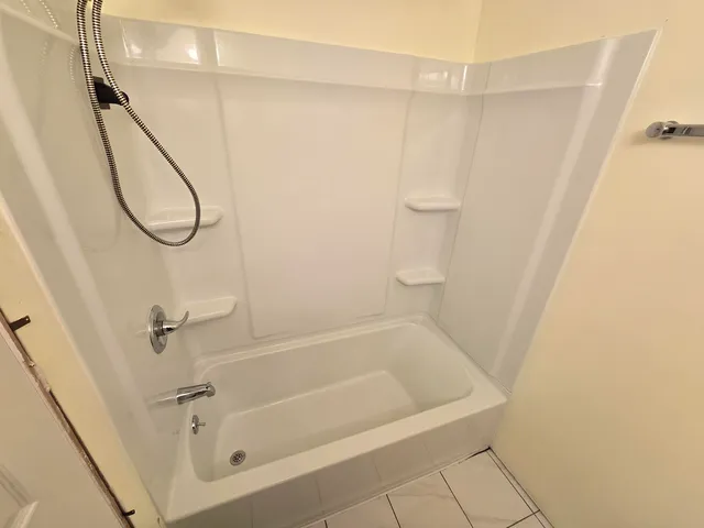 $139,900 | 35161 Terrybrook Drive, Sterling Heights, MI 48312