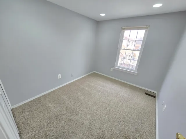 $139,900 | 35161 Terrybrook Drive, Sterling Heights, MI 48312