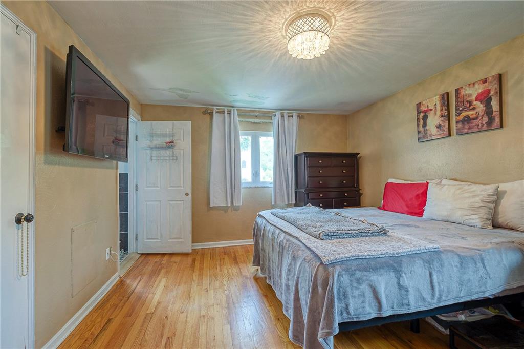 550 Kelso Road Pittsburgh, PA 15243 - Photo 3 of 21