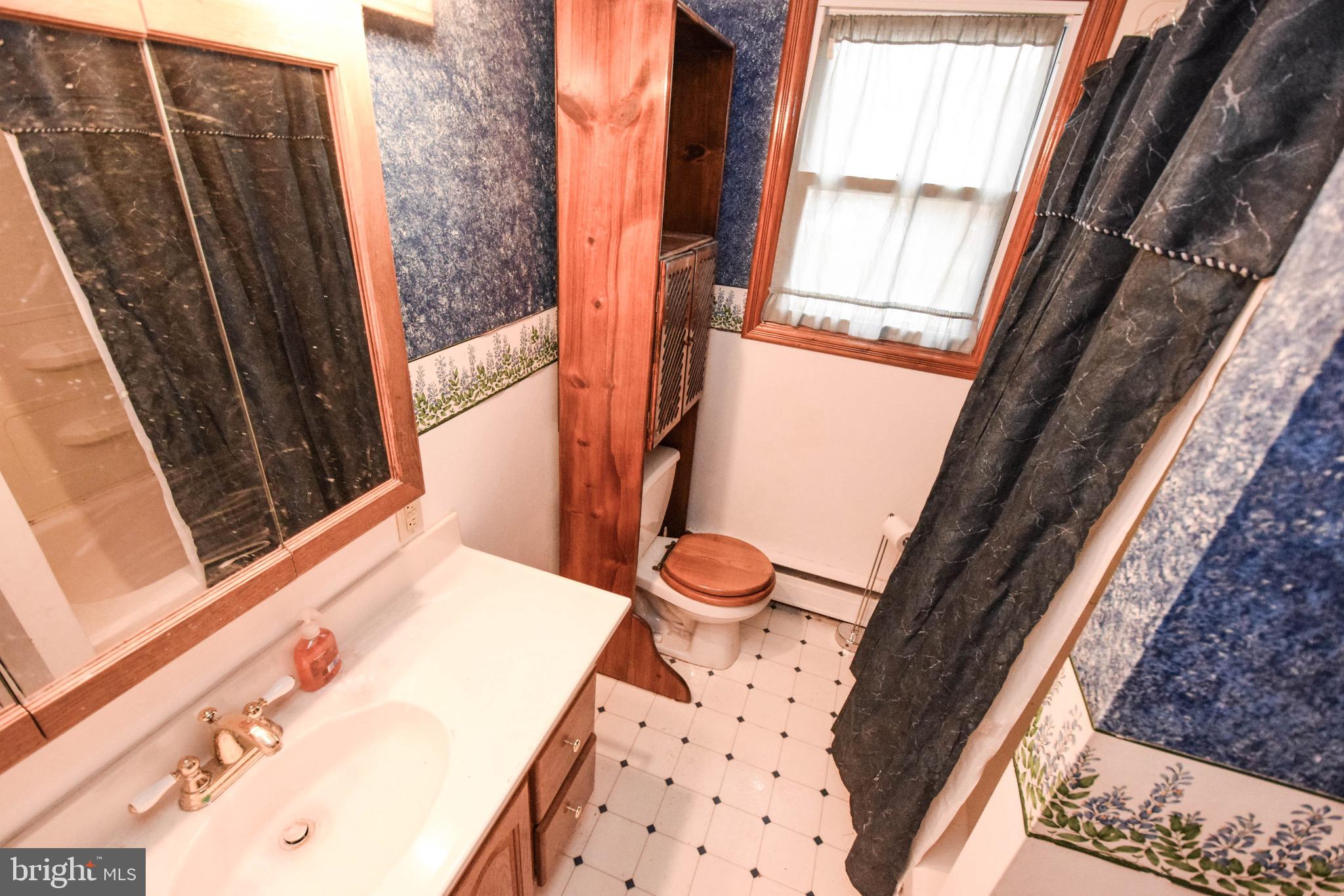 1460 Sinkler Road Warminster, PA 18974 - Photo 20 of 21 Gallery Image 20