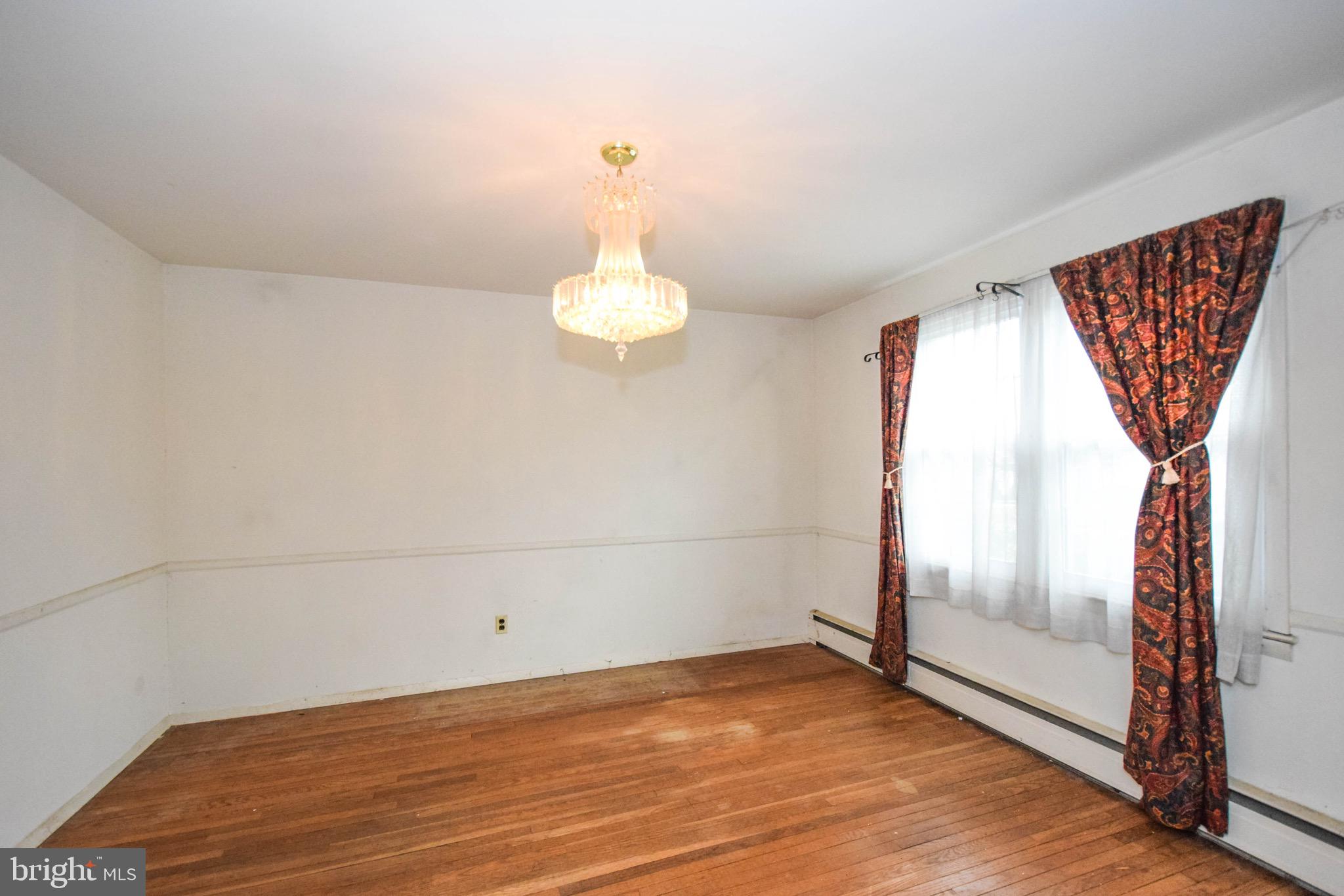 1460 Sinkler Road Warminster, PA 18974 - Photo 8 of 21 Gallery Image 8