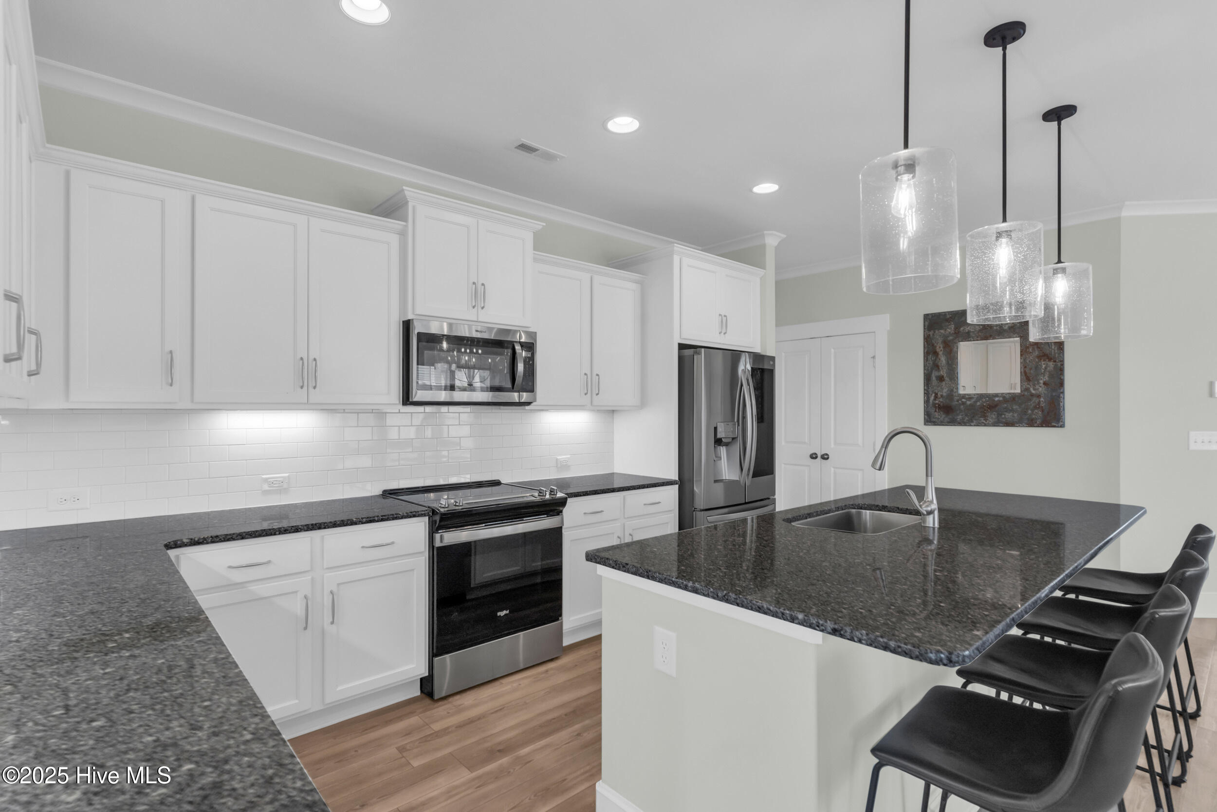 357 Spicer Lake Drive Holly Ridge, NC 28445 - Photo 10 of 65 357 spicer lake dr 00011