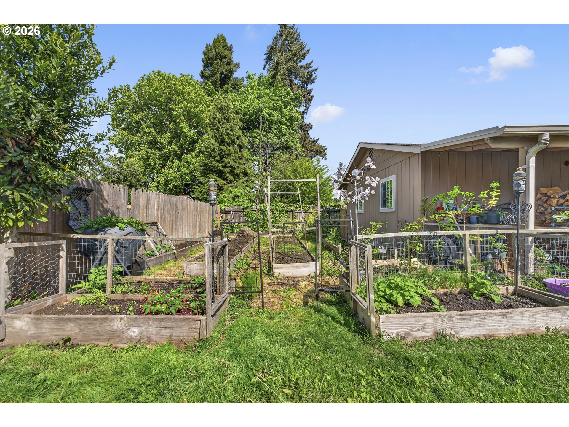 114 Hayden Bridge Way Springfield, OR 97477 - Photo 6 of 34