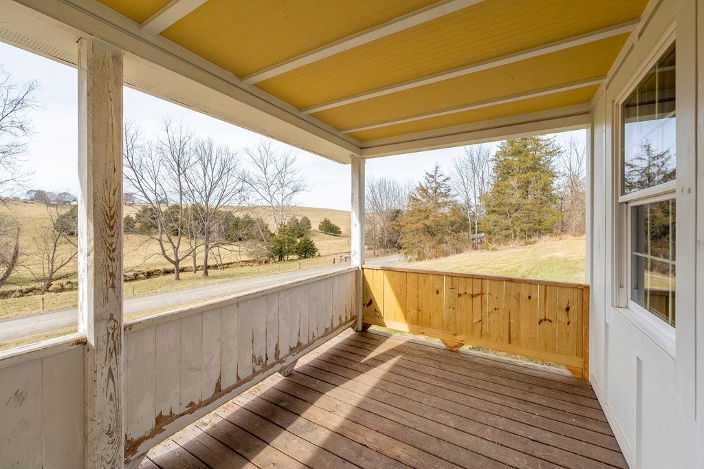 2870 Walton Furnace Road Austinville, VA 24312 - Photo 7 of 41 Gallery Image 7