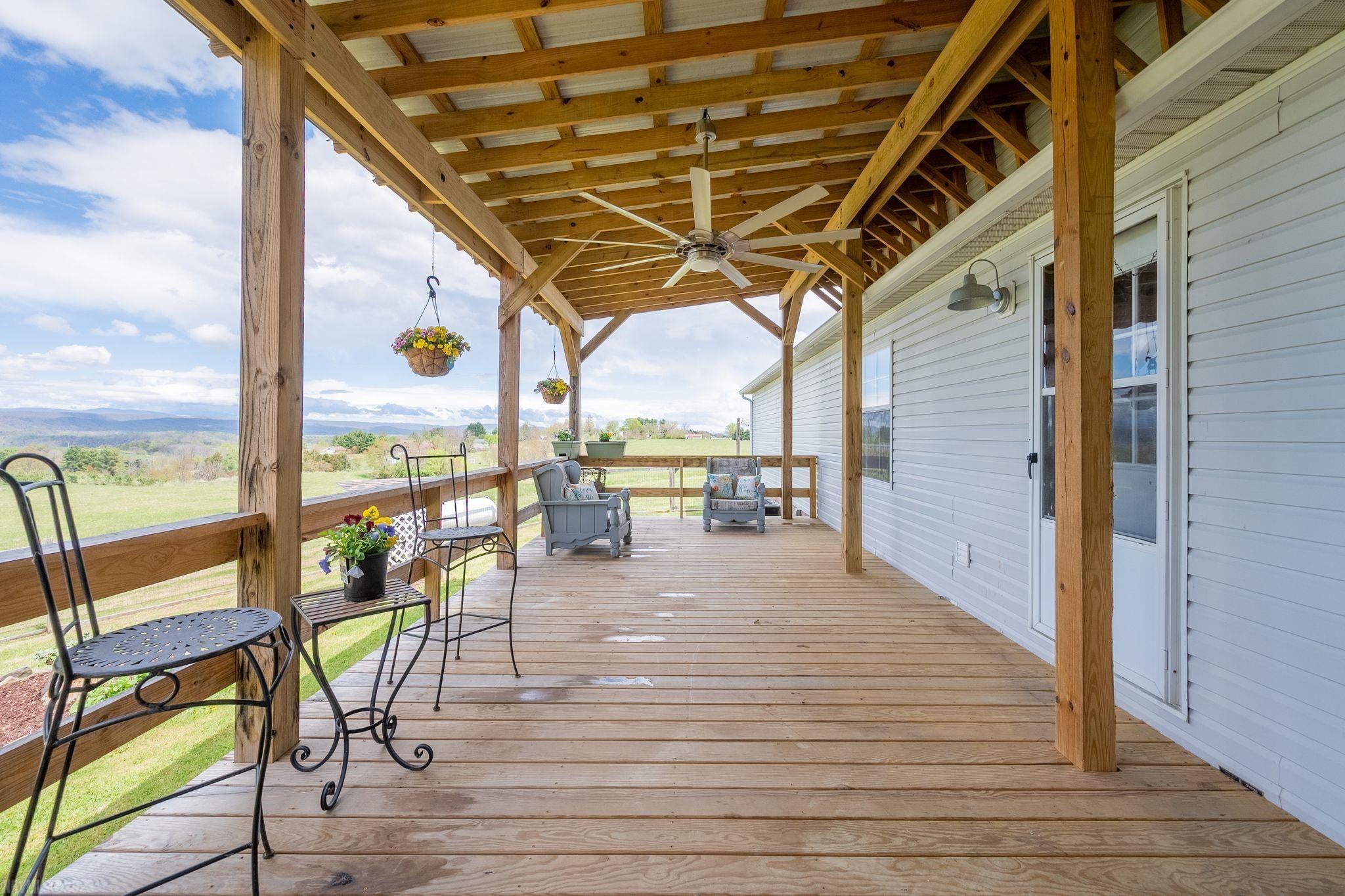 6983 Morgan Farm Road Radford, VA 24141 - Photo 33 of 84 Gallery Image 33