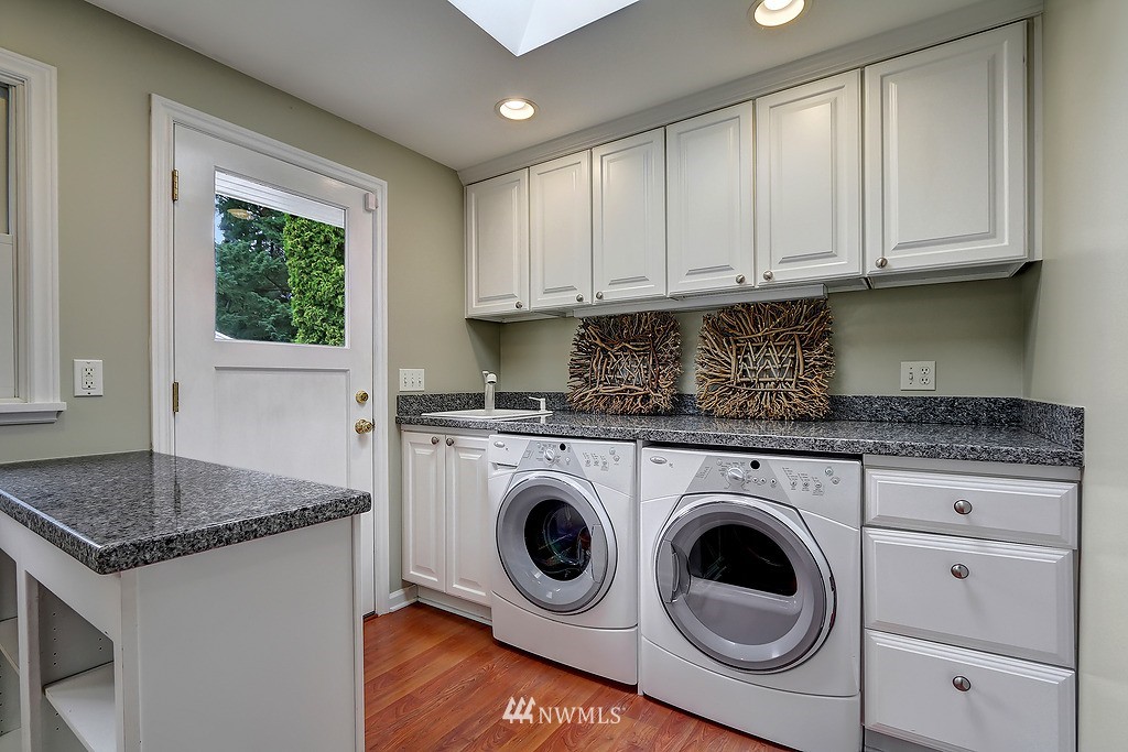 1003 Spruce Street Edmonds, WA 98020 - Photo 13 of 23 Gallery Image 13