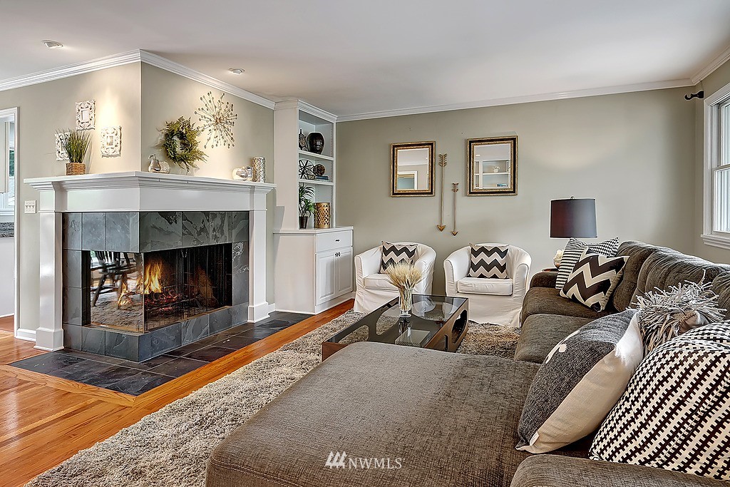 1003 Spruce Street Edmonds, WA 98020 - Photo 5 of 23 Gallery Image 5