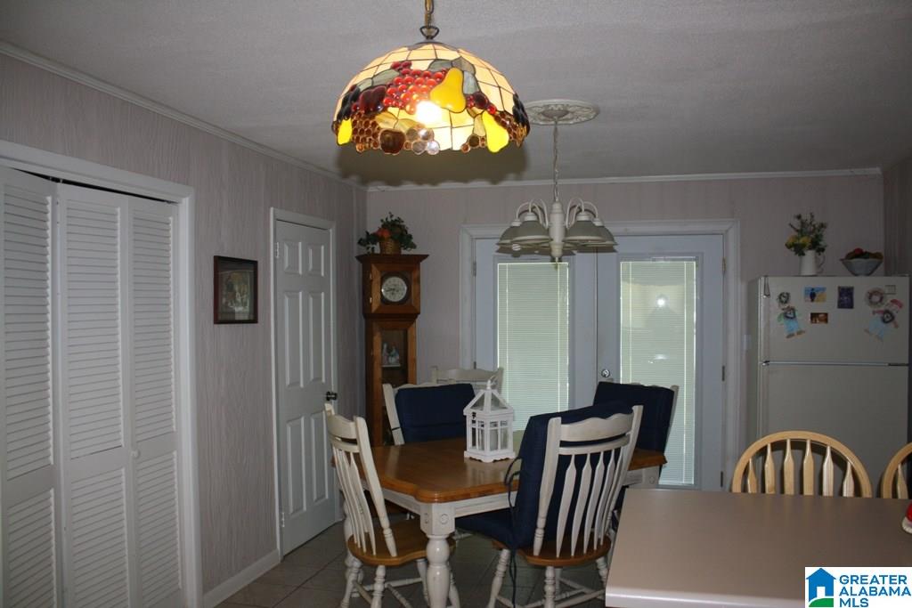 908 Robertson Road Anniston, AL 36207 - Photo 8 of 47