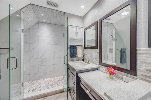 $1,400,000 | 852 35th Avenue North, St. Petersburg, FL 33704