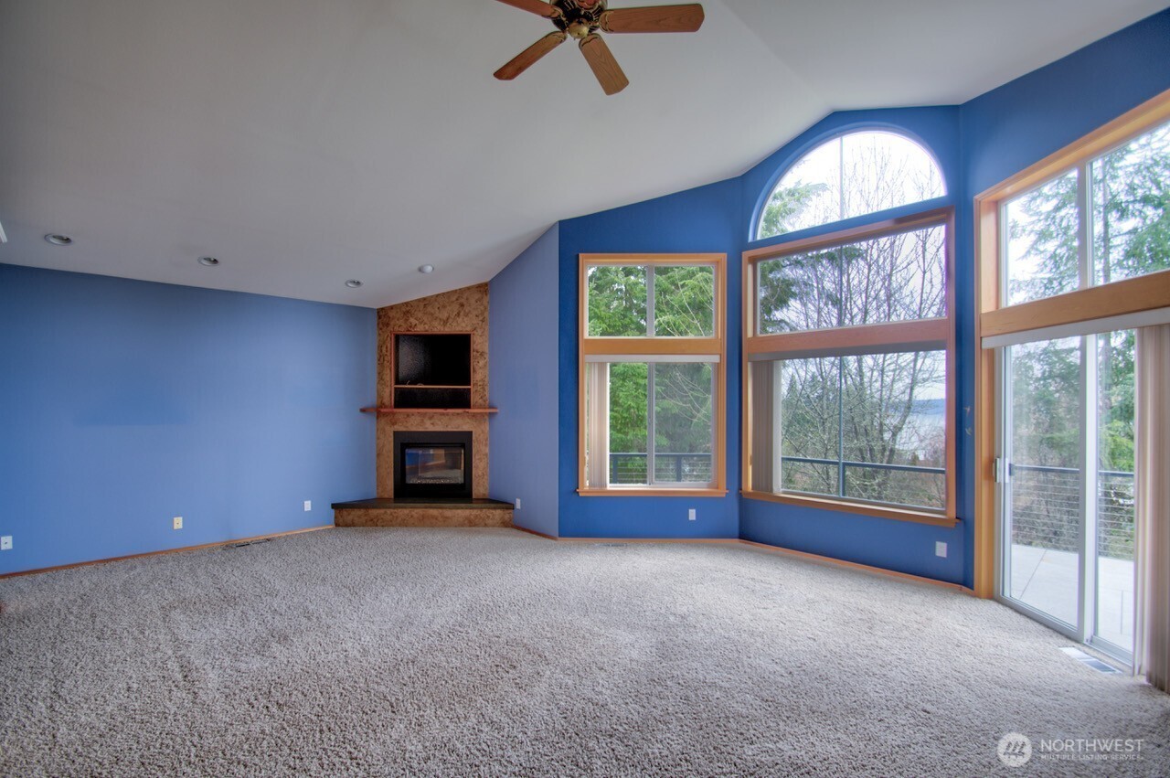 4716 D Milluhr Road Northeast Olympia, WA 98516 - Photo 5 of 39