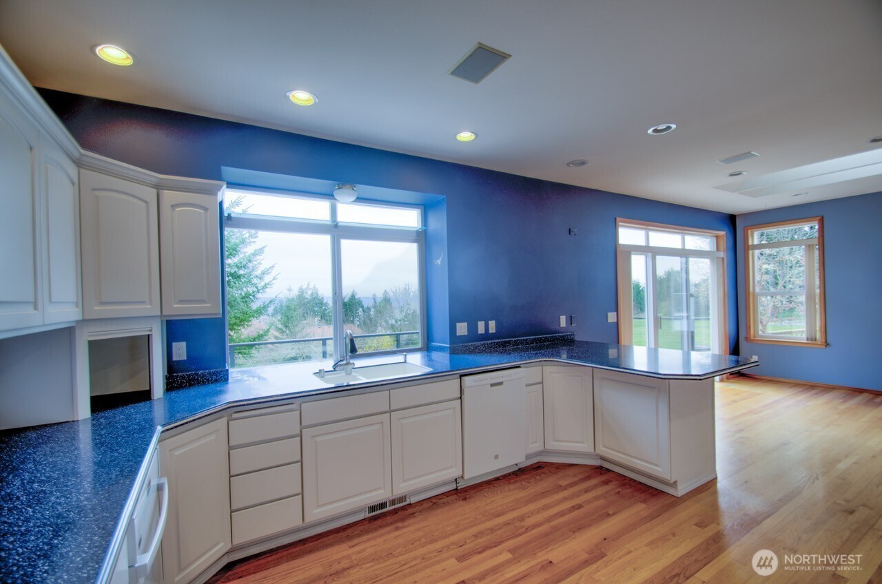 4716 D Milluhr Road Northeast Olympia, WA 98516 - Photo 7 of 39