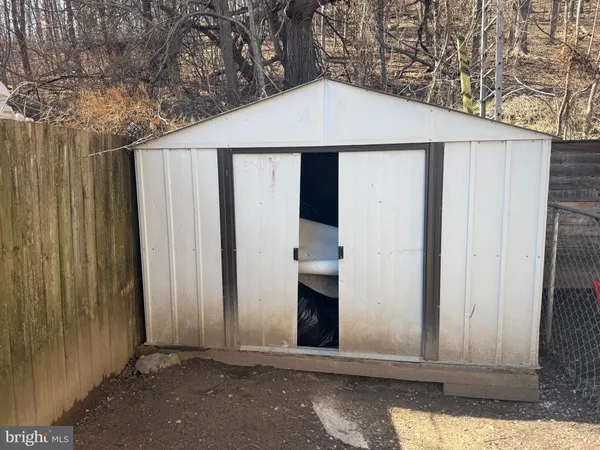 $125,000 | 202 South Logan Boulevard, Burnham, PA 17009