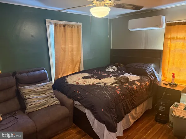 $125,000 | 202 South Logan Boulevard, Burnham, PA 17009