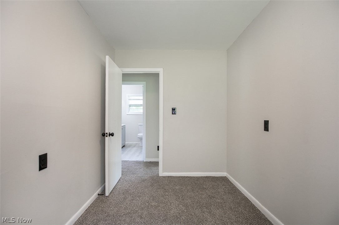 4215 Tapper Road Norton, OH 44203 - Photo 20 of 31