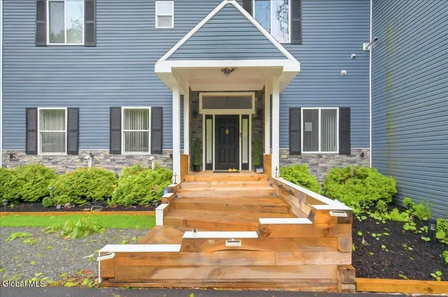 $679,000 | 14 Calvin Cole Road, Stephentown, NY 12169