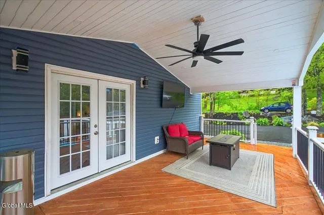 $679,000 | 14 Calvin Cole Road, Stephentown, NY 12169