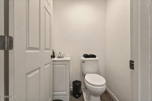 $679,000 | 14 Calvin Cole Road, Stephentown, NY 12169