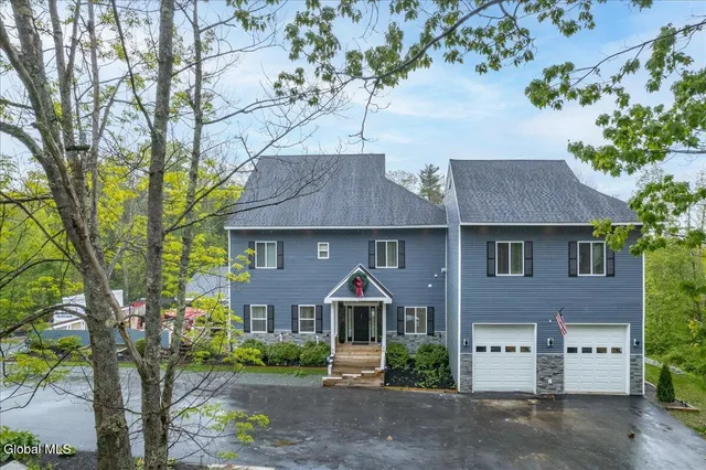 $679,000 | 14 Calvin Cole Road, Stephentown, NY 12169