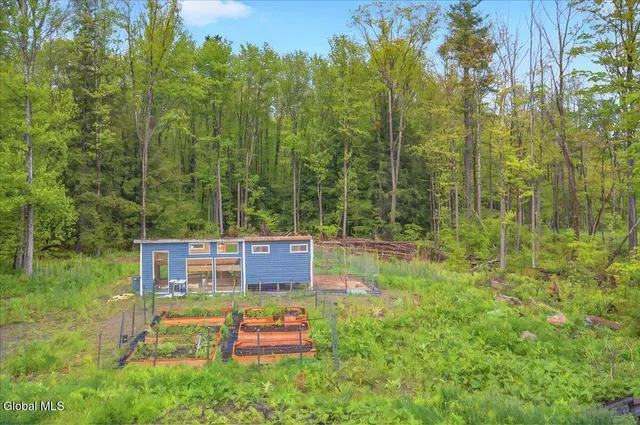 $679,000 | 14 Calvin Cole Road, Stephentown, NY 12169