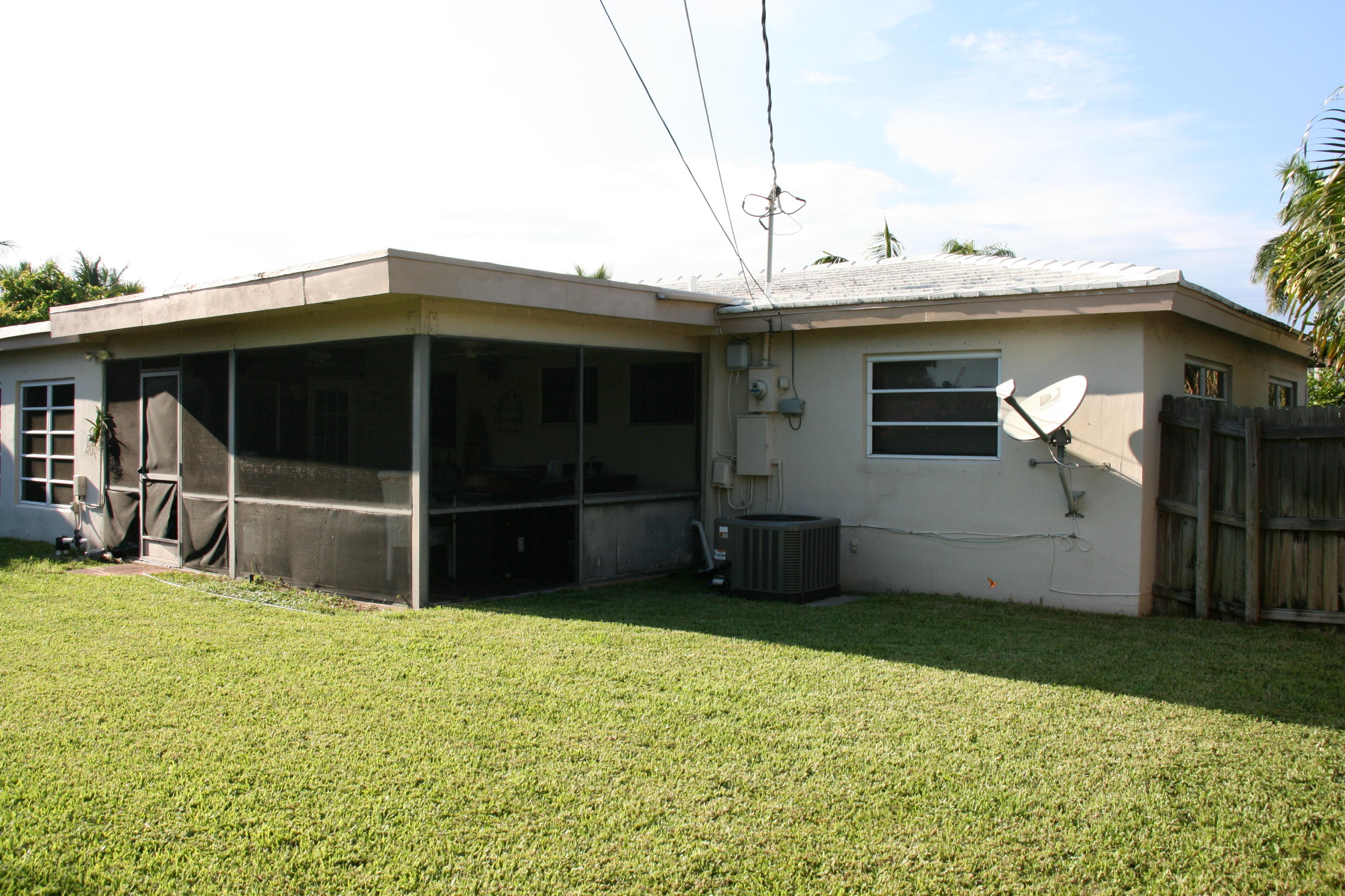 440 Northeast 24th Street Boca Raton, FL 33431 - Photo 13 of 38 IMG_6695