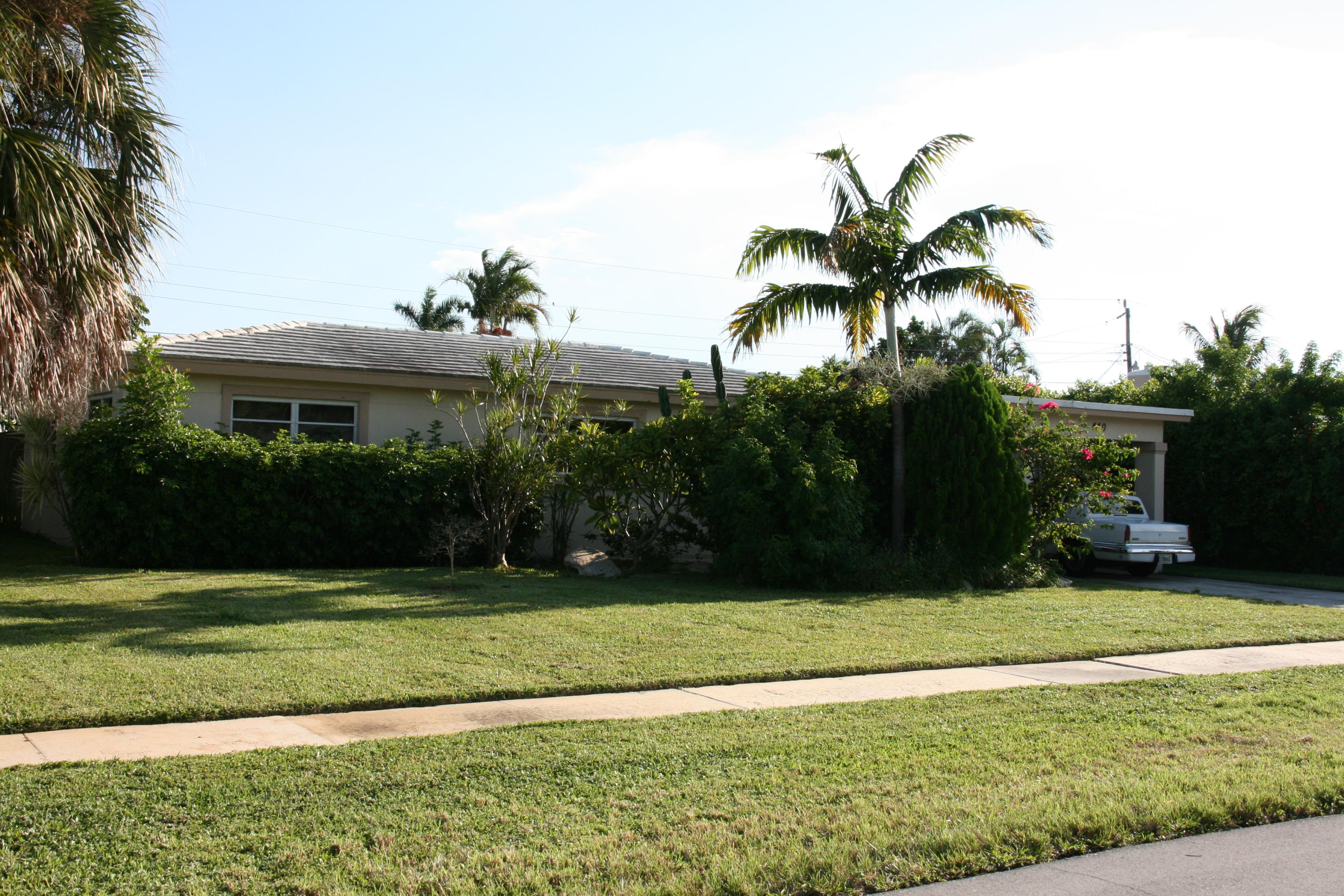 440 Northeast 24th Street Boca Raton, FL 33431 - Photo 2 of 38 IMG_6684