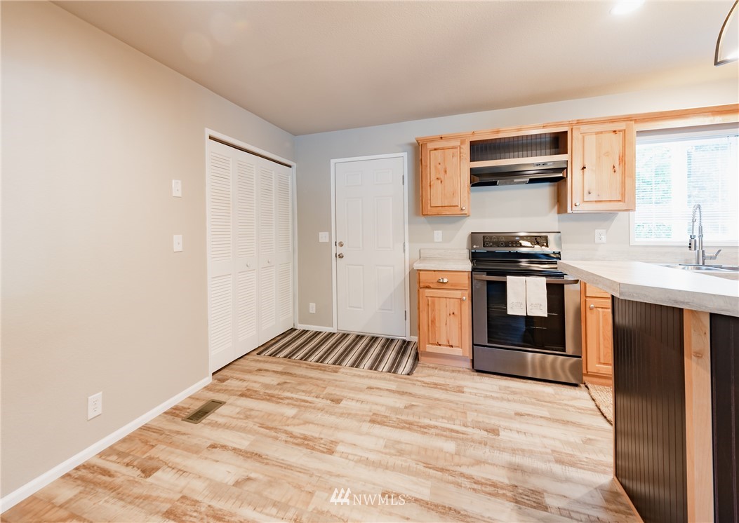 5778 Salish Road Blaine, WA 98230 - Photo 8 of 30 Gallery Image 8