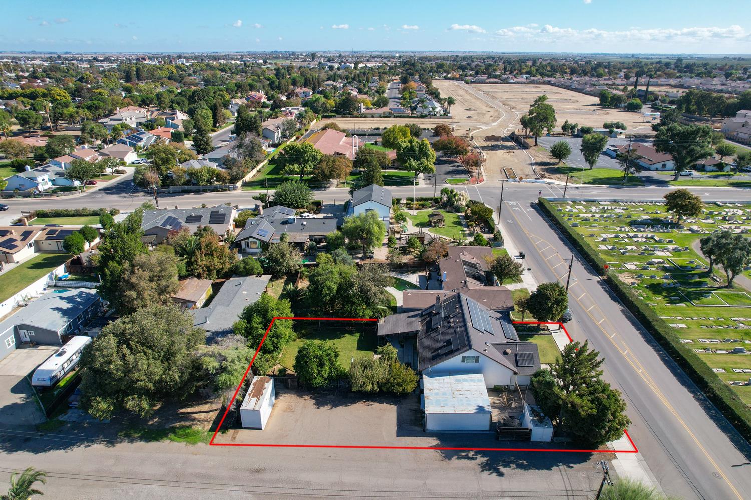 20058 Cardoza Road Los Banos, CA 93635 - Photo 26 of 30 an aerial view of residential houses with outdoor space and swimming pool