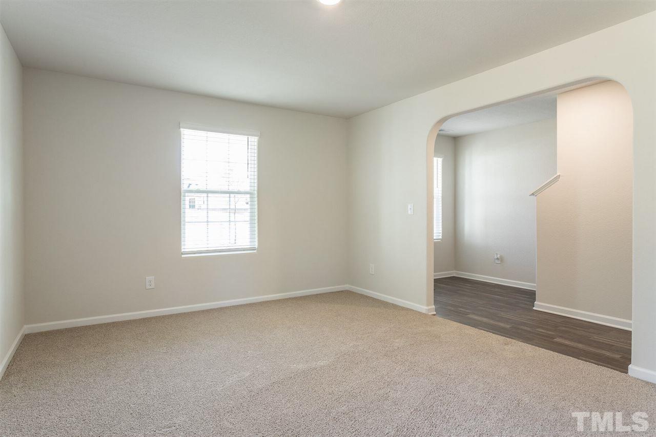 309 Rustling Way Zebulon, NC 27597 - Photo 5 of 25 Gallery Image 5
