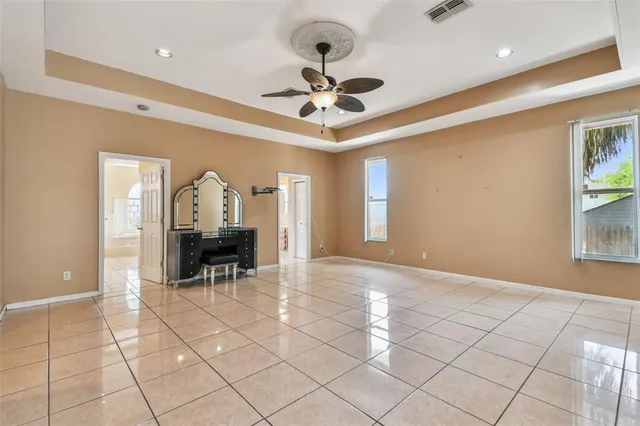 $5,200 | 284 Peninsula Avenue, Tarpon Springs, FL 34689